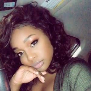 Meet your Posher, Jocelyn